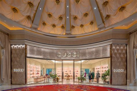 gucci las vegas airport|gucci store locations las vegas.